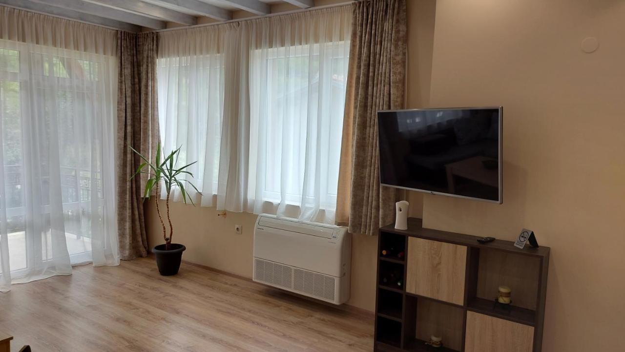 Forest Apartment Сапарева Баня Екстер'єр фото